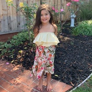 BOUTIQUE NBW Size 6 Two Piece Top and Skirt